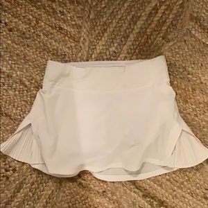 white lulu skirt